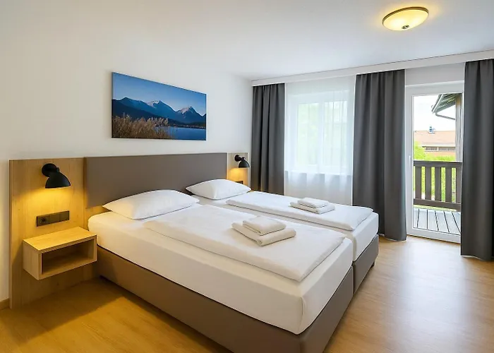 Hotel A8 Im Darchinger Hof - Zwischen Holzkirchen Und - Zwischen Muenchen Salzburg Und Innsbruck - Kurz Vor Dem Irschenberg