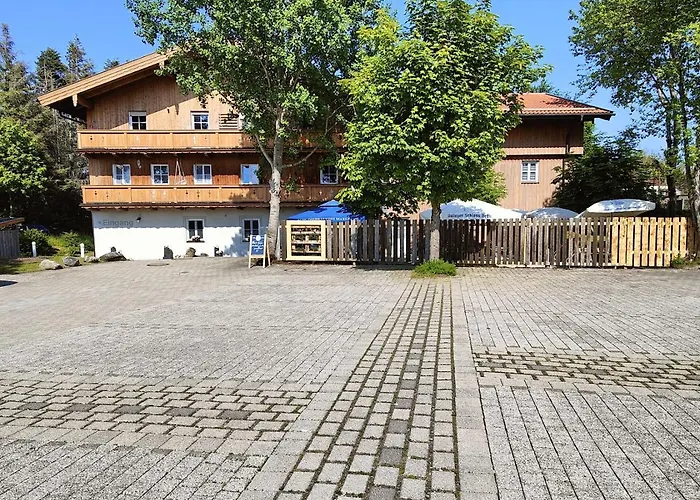 A8 Im Darchinger Hof - Zwischen Holzkirchen Und - Zwischen Muenchen Salzburg Und Innsbruck - Kurz Vor Dem Irschenberg 3*